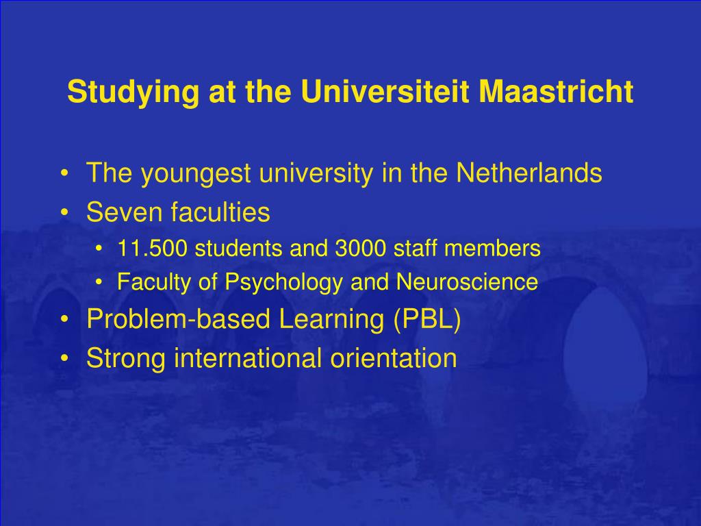 thesis maastricht university psychology